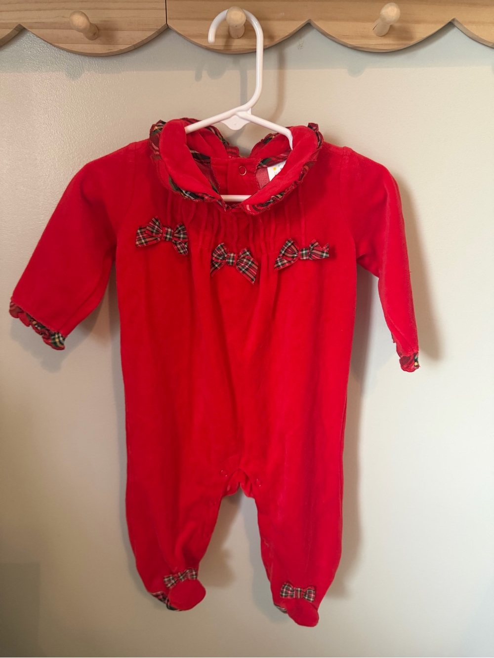 Nursery Rhyme Girls 3-6M Red Velour Footed Plaid Bow Snap Coverall Christmas
